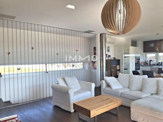 Elegantes Modernes Haus in Ruhiger Lage mit Fernsicht, 5 Zimmer