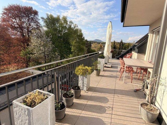 Elegantes Penthouse mit großzügiger Terrasse und 3 Tiefgaragenplätzen