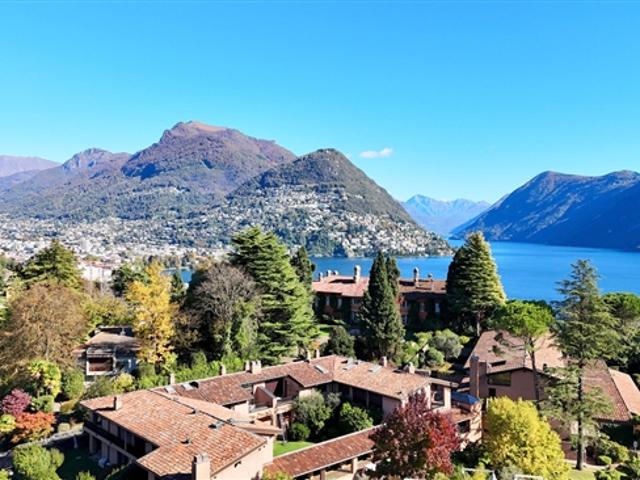 Elegantes Reihenhaus Duplex in prestigeträchtiger Residenz, Lugano
