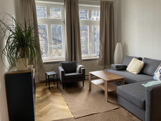 Elegantes und möbliertes 4 Room Apartment in Leipzig’s Prestigious Musikviertel