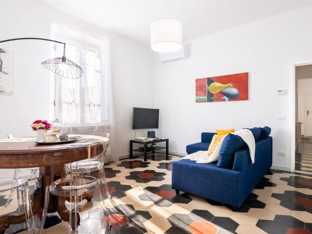 Elegantia Home in Pisa By Pleiades Home, Pisa Amsterdam Apartments for Rent