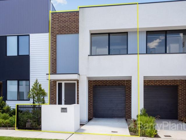Elegantly Designed Home in Supreme Location