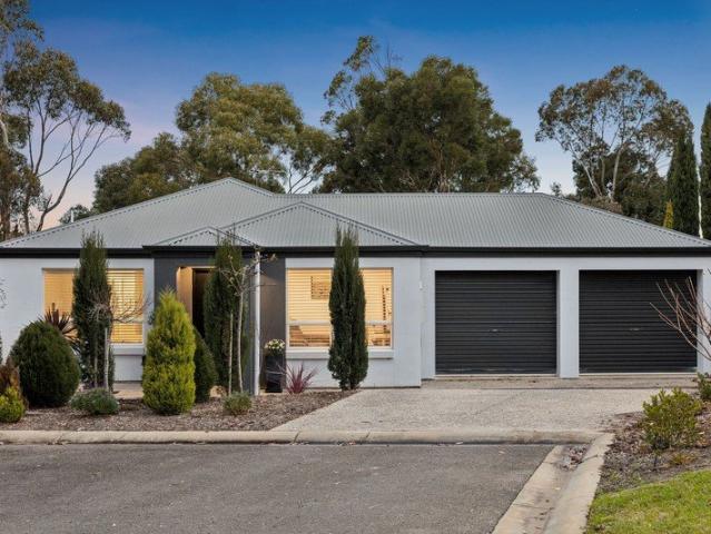 Elegantly Refreshed Family Haven with a Backdrop of Open Pastures