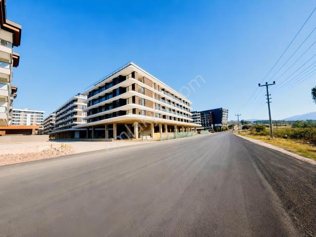Elegantpark F Blok Köşe Konumlu Bahçeli 1+1 Ofis Ve Konut