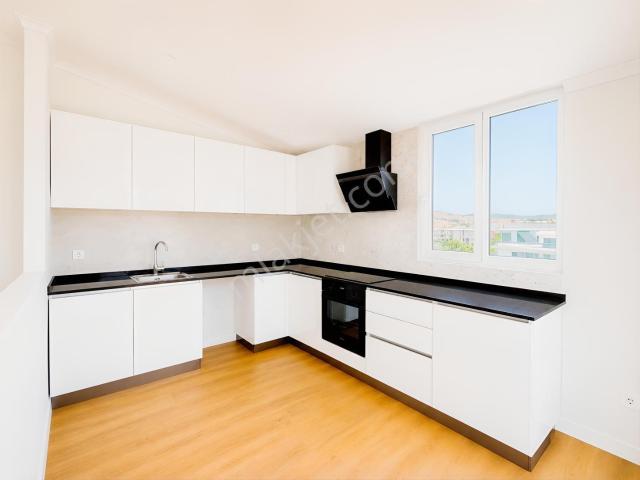 Elegantparkta Panoramik Teraslı Lüks 4+1 Kiralık
