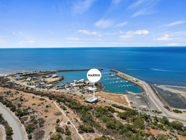 Elegance with Breathtaking Marina Views
