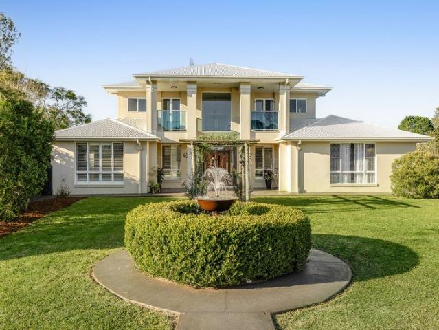 Elegance, charm, and huge upside all on 2,556m² in one of Highfields' finest pockets