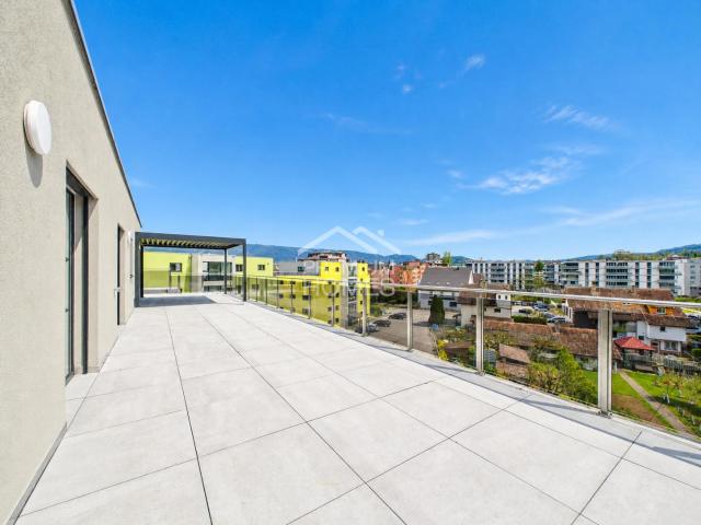 Élégance contemporaine et terrasse panoramique à Delémont
