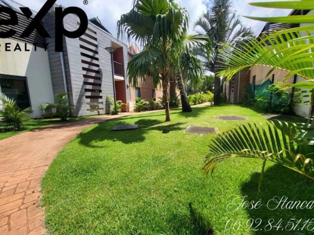 ? Élégance & Confort Moderne à Ligne Paradis – Duplex 4 p