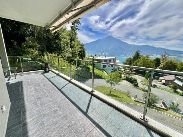 Elegance: Exklusive möblierte 3,5 Zimmer Wohnung mit Rigi und Seeblick