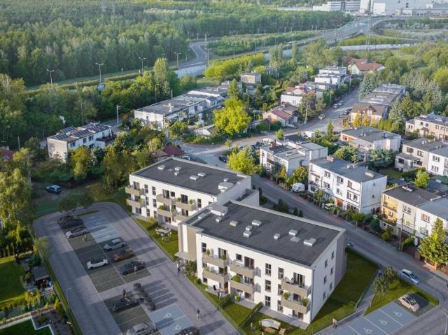Elegancki 3 pokojowy apartament z ogrodem zapraszam