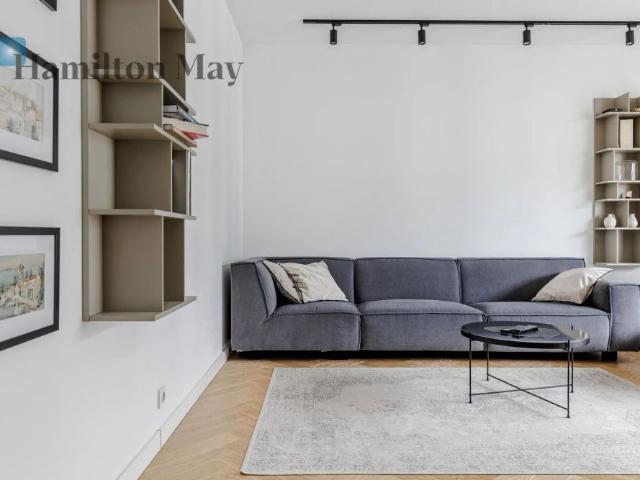 Elegancki, czteropokojowy apartament w inwestycji Marina na Mokotowie