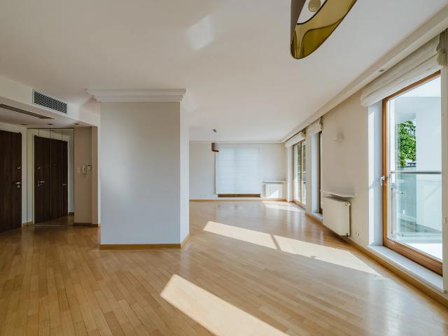 Elegancki apartament | 4 sypialnie| Taras