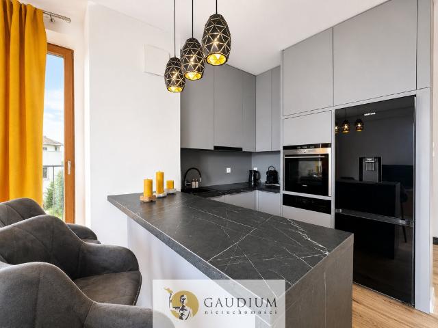 Elegancki apartament 2 pok. z tarasem, blisko plaży