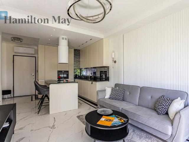 Elegancki apartament dwupokojowy z widokiem na Park Skaryszewski