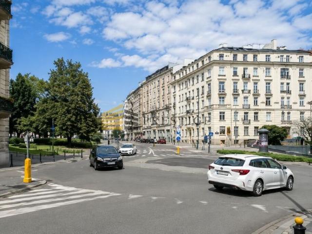 Elegancki lokal biurowy 40 m² w centrum Warszawy polecam