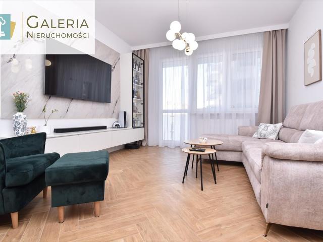 Polecam eleganckie 2 pokojowe mieszkanie z balkonem i garderobą