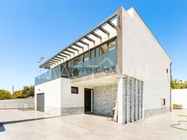 Elegância, Conforto e Luxo V4