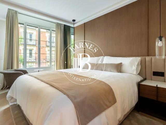 Elegancia contemporánea junto al Retiro | 3 suites · Los Jer. 174m² Madrid
