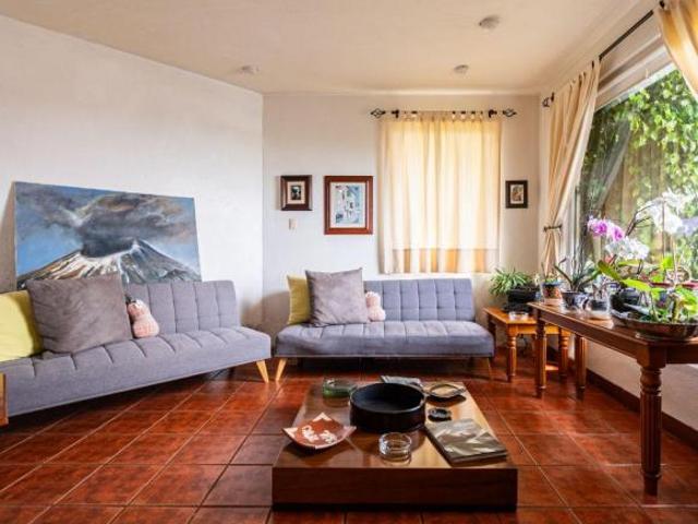 ELEGANCIA,AMPLITUD Y SEGURIDAD,CASA DISEÑADA PARA DISFRUTAR EN FAMILIA