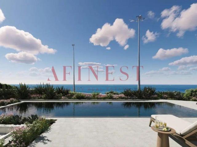 Elegância Atlântica | T3+1 de Luxo com piscina, jardim e Vis. 220m² Cascais e Estoril