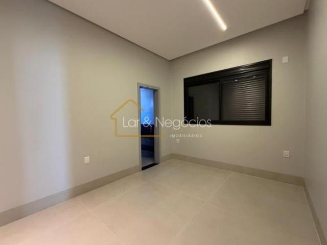 Elegância e Conforto Casa de 236m²