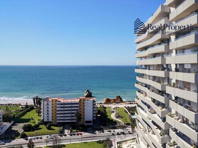 Elegância e Lifestyle à Beira Mar na Praia da Rocha 126m² Portimão
