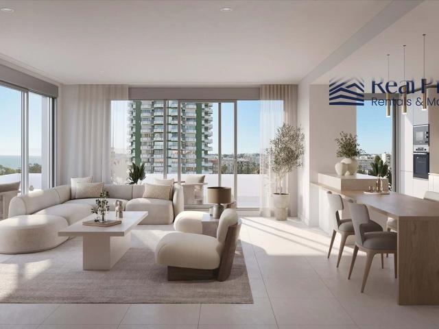 Elegância e Lifestyle à Beira Mar na Praia da Rocha 138m² Portimão