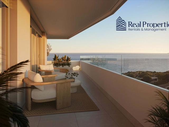 Elegância e Lifestyle à Beira Mar na Praia da Rocha 240m² Portimão