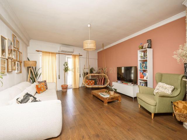 Elegância e Sofisticação – Fantástico Apartamento T3 em Setúbal