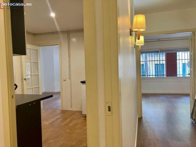 Elegancia funcional y doble acceso residencial con parking y Trastero
