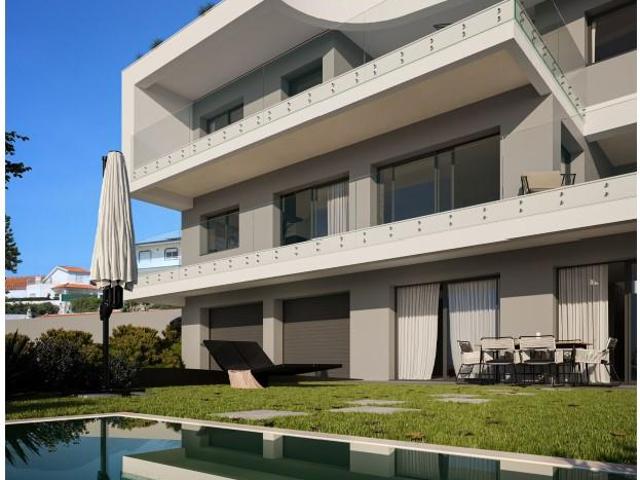 Elegância Moderna com Horizonte Atlântico Moradia Exclusiv. 300m² Santo Isidoro