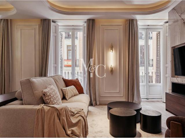 ELEGANCIA Y COMODIDAD EN EL EPICENTRO DE MADRID