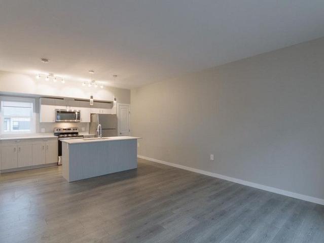 Element Townhomes in Prairie Pointe