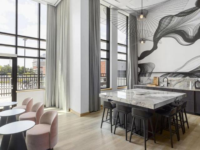 Element — 1 Bedroom 1 Bathroom