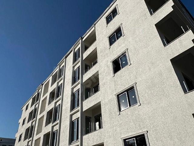 ÇELENK EMLAK'DAN HASTANE KARŞISI KİRALIK 1+1 EŞYALI DAİRE
