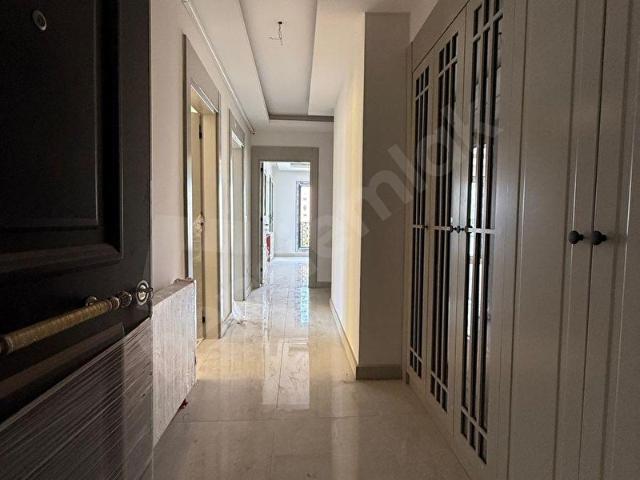 ÇELENK EMLAK'DAN NUMUNE MAH.'DE SATILIK 3+1 LÜX DAİRE