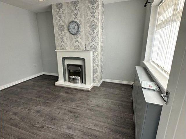 Elephant Lane, St Helens WA9, 3 bed terraced house to rent, £825 pcm | PrimeLocation
