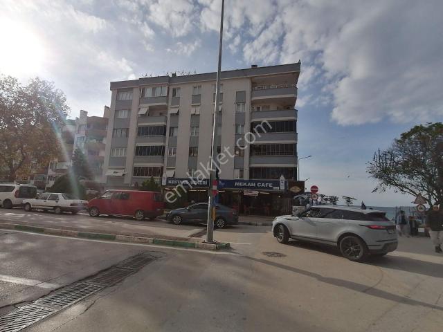 Elfiden Mudanya Burgaz Da Satılık Manzaralı 4+1 Dubleks Daire