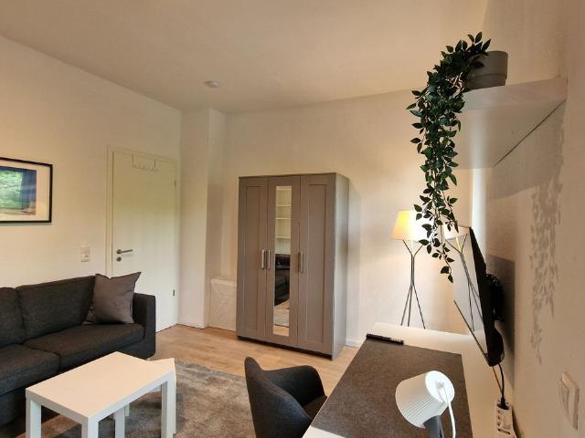 Elfriede3: fantastic renovated quiet apartment in GE for rent, Gelsenkirchen Amsterdam Apartments for Rent