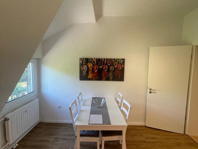 Elfriede6: fantastic renovated quiet apartment in GE for rent, Gelsenkirchen Amsterdam Apartments for Rent