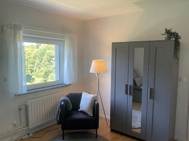Elfriede6: fantastic renovated quiet apartment in GE for rent, Gelsenkirchen Amsterdam Apartments for Rent