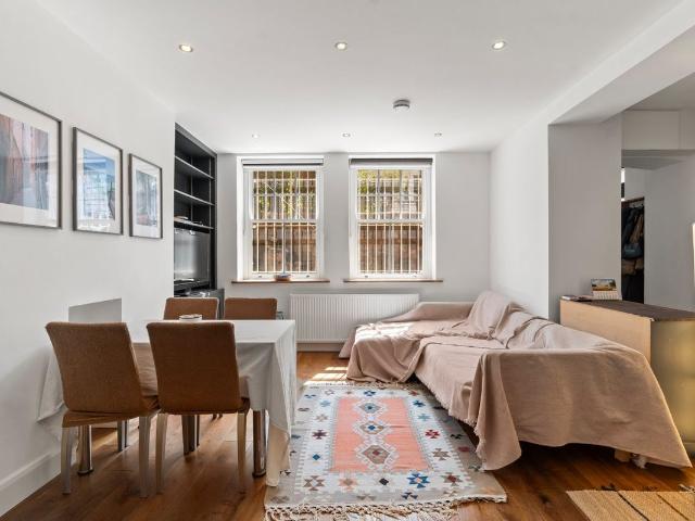 Elgin Avenue, Maida Hill W9, 2 bed flat to rent, £4,500 pcm | PrimeLocation