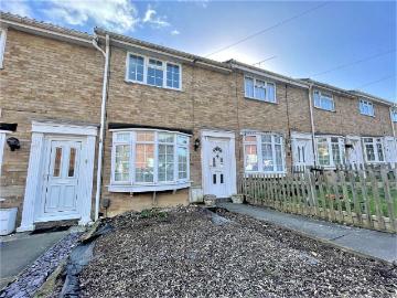 Elgin Gardens, Rochester ME2, 2 bed terraced house to rent, £1,350 pcm | PrimeLocation
