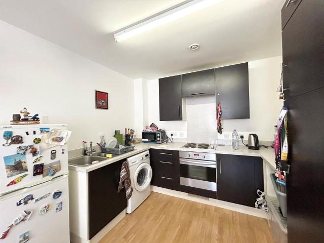 Elgin House, Romford, RM6 1 bed apartment to rent £1,474 pcm £340 pw