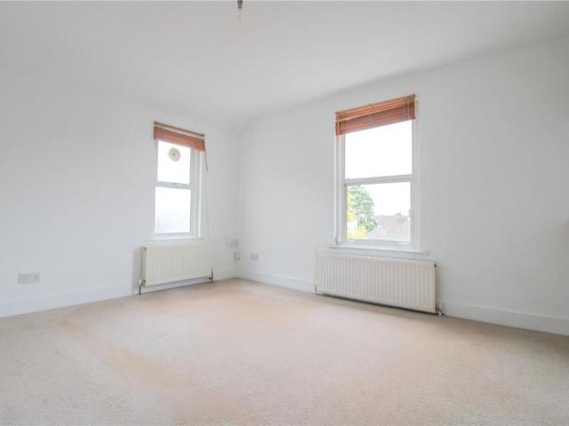 Elgin Road, Croydon, CR0 1 bed apartment to rent £1,300 pcm £300 pw