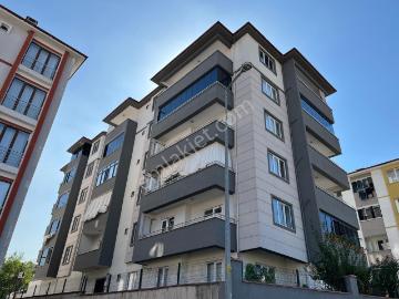 Elit Emlak'tan Aydınlıkevler'de Satılık 2+1 Sıfır Daire
