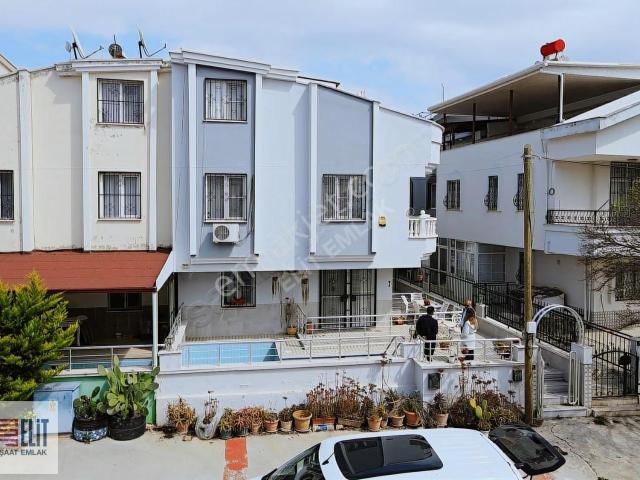 Elit Emlak'tan Efeler Mahallesinde Ön Cephe Havuzlu 4+1 Villa