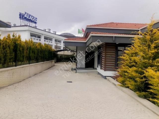 Elit Villa Bölgesinde fenerbey Villa Sitesi Natamam Villa