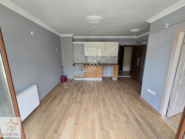 Elite Gd & Düzce Üniversite Girişinde Kiralık Geniş 1+1